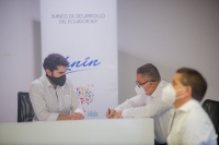 Alcalde Fredy Saldarriaga firmó convenios con Banco de Desarrollo del Ecuador