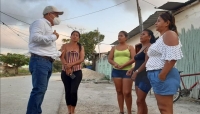 Primer Personero Municipal de Atacames inspeccionó predios en Tonchigüe donde se construirá polideportivo